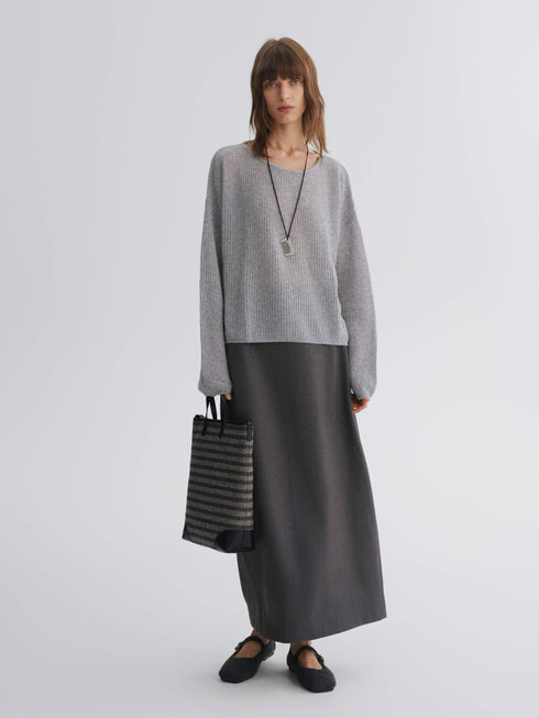 Taper Still Skirt